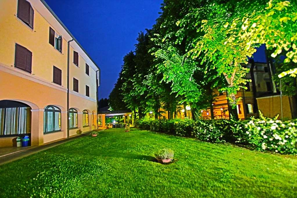 Hotel Le Ville Modena Létesítmények fotó